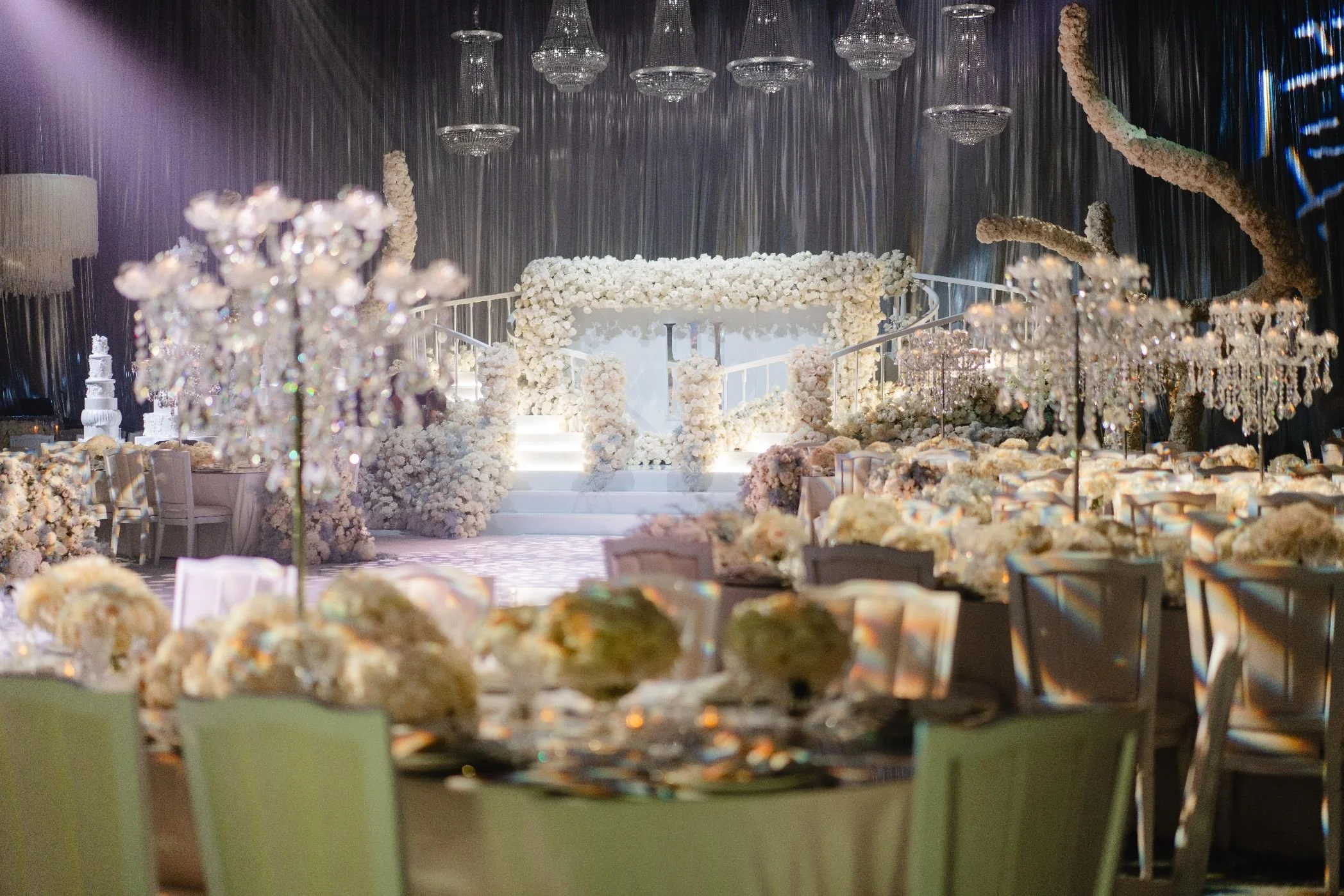 On-Site Setup For Wedding Backdrops And Aisle Arrangements